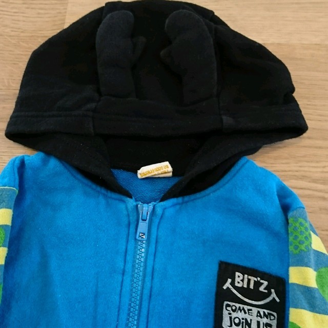 Bit'z(ビッツ)のBIT'Z  カブトムシパーカー  サイズ100 キッズ/ベビー/マタニティのキッズ服男の子用(90cm~)(Tシャツ/カットソー)の商品写真