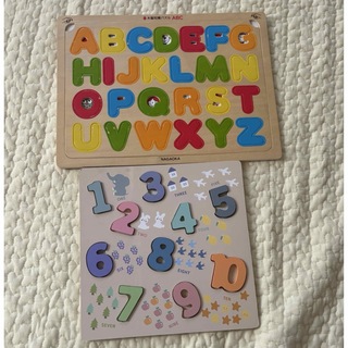 木のパズル アルファベットと数字(知育玩具)