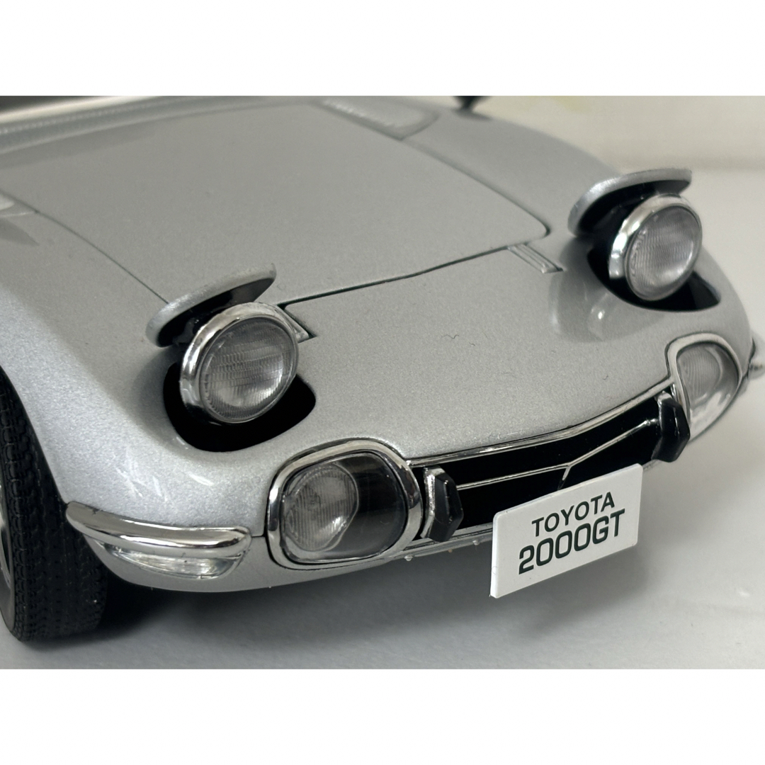 AUTOart - オートアート/TOYOTA 2000 GT/クーペ/シルバー/1/18 AUTOart - オートアート/TOYOTA 2000 GT/クーペ/シルバー/1/18