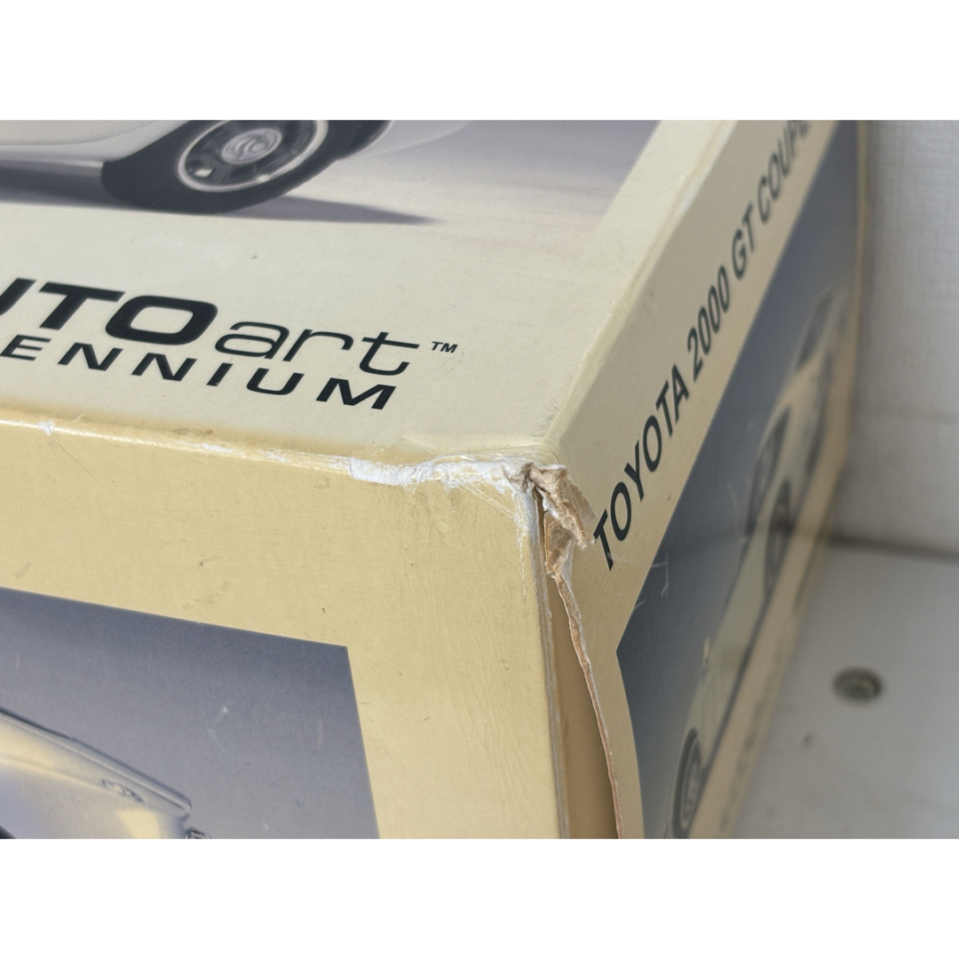 AUTOart - オートアート/TOYOTA 2000 GT/クーペ/シルバー/1/18 AUTOart - オートアート/TOYOTA 2000 GT/クーペ/シルバー/1/18