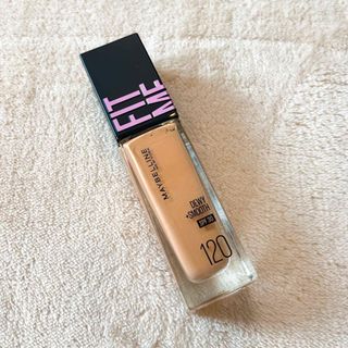 MAYBELLINE - メイベリン　FITME リキッドファンデーション DN 120