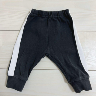 ニシマツヤ(西松屋)のベビー服 ラインパンツ ブラック 60〜70cm(パンツ)