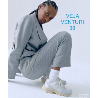 VEJA - VEJA  ”VENTURI”  スニーカー レディース 38