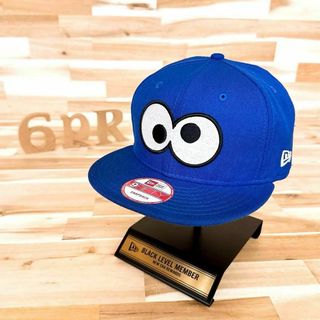 ニューエラー(NEW ERA)の廃番【ニューエラ×セサミストリート】限定コラボ クッキーモンスター キャップ 青(キャップ)