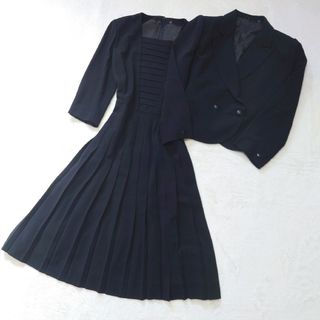 トウキョウイギン(TOKYO IGIN)の東京イギン　高級礼服　ジャケット　プリーツワンピース　ロング丈　日本製　黒　美品(礼服/喪服)