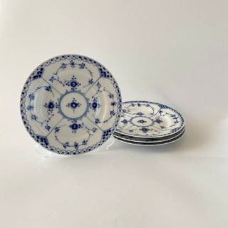 ロイヤルコペンハーゲン(ROYAL COPENHAGEN)のロイヤルコペンハーゲン ブルーフルーテッド ハーフレース プレート4枚(食器)