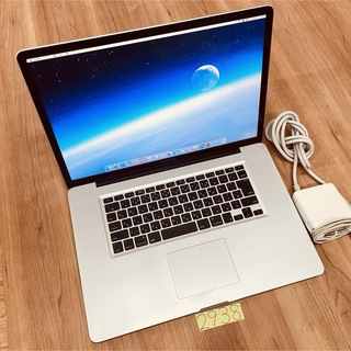 マック(Mac (Apple))のMacBook pro 17インチ 2011 i7 16GB SSD 管2938(ノートPC)