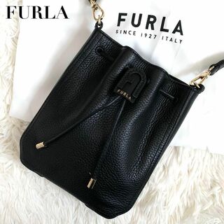 フルラ(Furla)の未使用級✨フルラ ショルダーバッグ アテナ バケット 巾着 レザー 黒 袋付き(ショルダーバッグ)