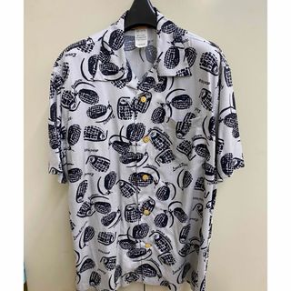 アヴィレックス(AVIREX)のアヴィレックス　総柄シャツ　アロハ　 レーヨン　ヴィンテージ　珍品　手榴弾柄(Tシャツ/カットソー(半袖/袖なし))