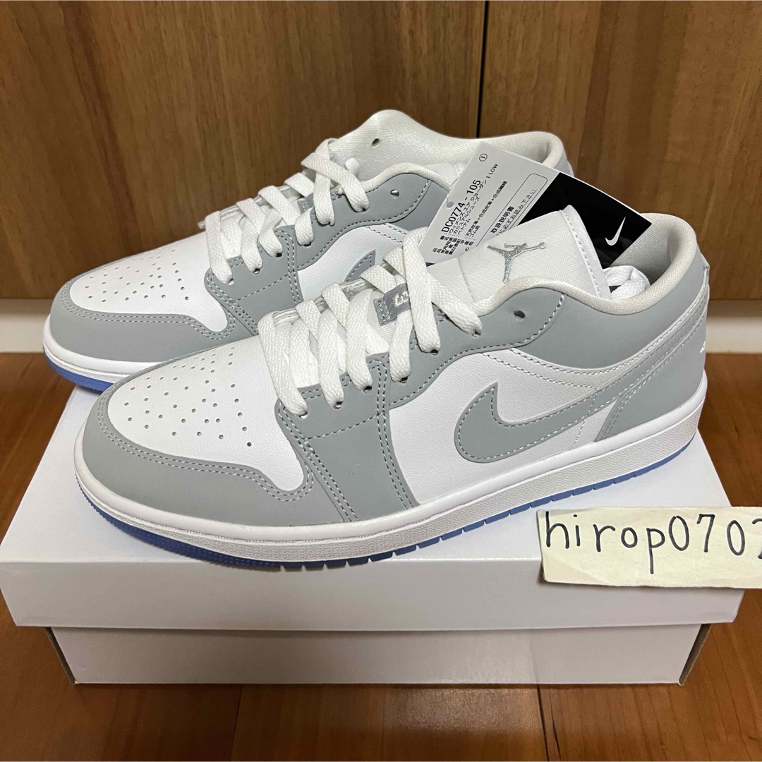 NIKE - AIR JORDAN 1 LOW エアジョーダン ウルフグレー 26cm の NIKE - AIR JORDAN 1 LOW エアジョーダン ウルフグレー 26cm の
