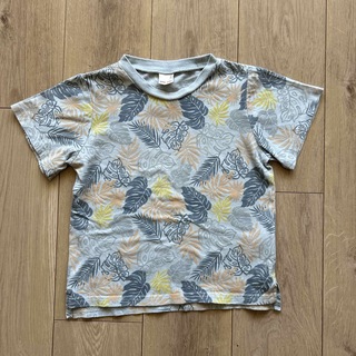プティマイン(petit main)のpetit main（プティマイン）◆リーフ柄半袖Tシャツ100サイズ(Tシャツ/カットソー)