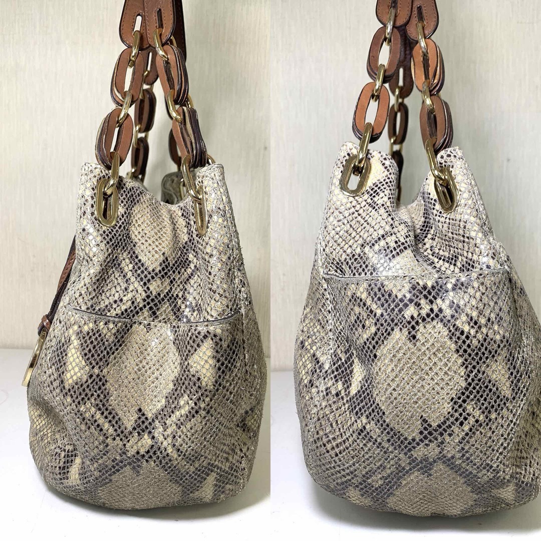 Q 美品 MICHAEL KORS 蛇革 トートバッグ Q 美品 MICHAEL KORS 蛇革 トートバッグ