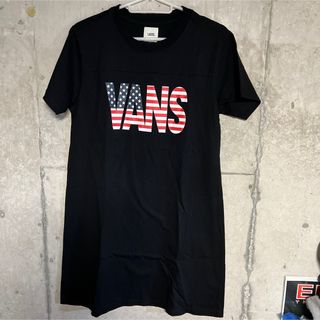 ヴァンズ(VANS)のVANS Tシャツワンピ　黒　ブラック　アメリカ国旗(ひざ丈ワンピース)