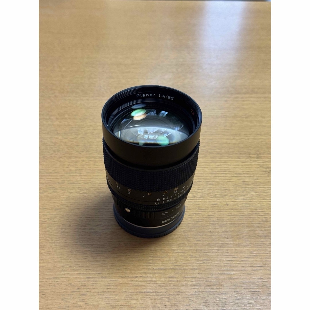 Planar T* 85mm F1.4 Eマウントアダプター付き Planar T* 85mm F1.4 Eマウントアダプター付き