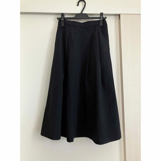 ユニクロ(UNIQLO)のユニクロ UNIQLO ポリエステル　Aラインスカート 洗濯可能　(ロングスカート)