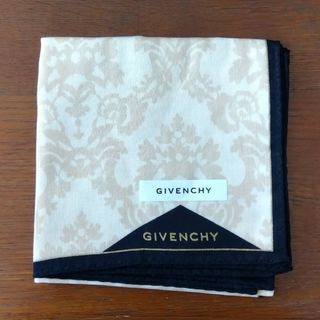 ジバンシィ(GIVENCHY)のGIVENCHY/ジバンシー　ハンカチ　【新品　未使用】(ハンカチ)