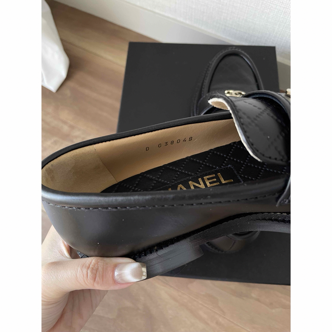 CHANEL - 極美品 CHANEL ローファーの通販 by syys|シャネル CHANEL - 極美品 CHANEL ローファーの通販 by syys|シャネル