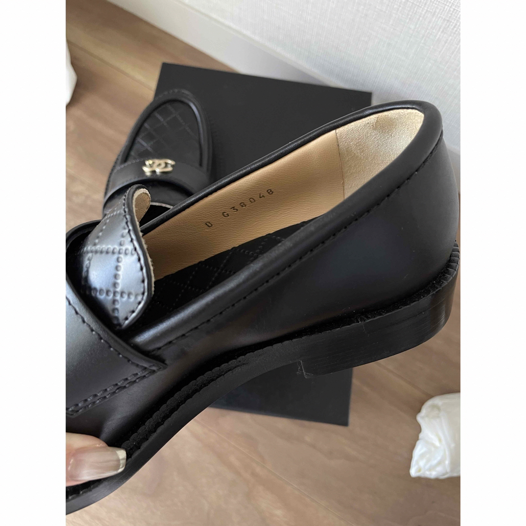 CHANEL - 極美品 CHANEL ローファーの通販 by syys|シャネル CHANEL - 極美品 CHANEL ローファーの通販 by syys|シャネル