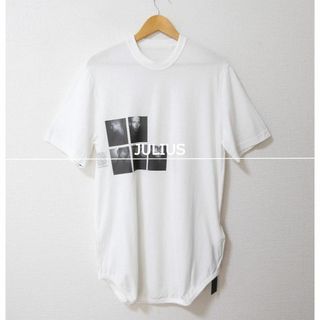 ユリウス(JULIUS)の美品 ユリウス ラウンド クルーネック 半袖 プリント Tシャツ カットソー 白(Tシャツ/カットソー(半袖/袖なし))