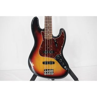 フェンダー(Fender)のＦＥＮＤＥＲ　　ＡｍｅｒｉｃａｎＶｉｎｔａｇｅ６２ＪａｚｚＢａｓｓ(エレキベース)