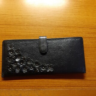 アンテプリマ　薄型　長財布