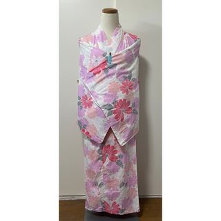 呉服屋購入.定価30000円】 浴衣　ゆかた　大人な生成り　花柄　綿　洗濯可(浴衣)