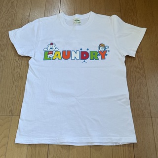 LAUNDRY - Laundry しろくまTシャツ