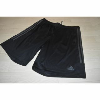 アディダス(adidas)のアディダス ハーフパンツ　2XO　ブラック(ショートパンツ)