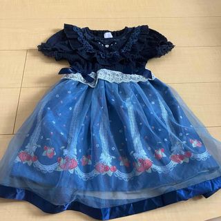 アクシーズファムキッズ(axes femme kids)のaxes いちごのワンピース　サイズ110(ワンピース)