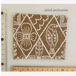 ミナペルホネン(mina perhonen)の9-k　ミナペルホネン　はぎれ　symphony　light brown(生地/糸)