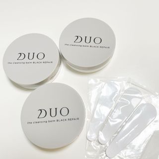 デュオ(DUO)の新品 DUO デュオ ザ クレンジングバーム 20g×3個セット スパチュラ付き(クレンジング/メイク落とし)