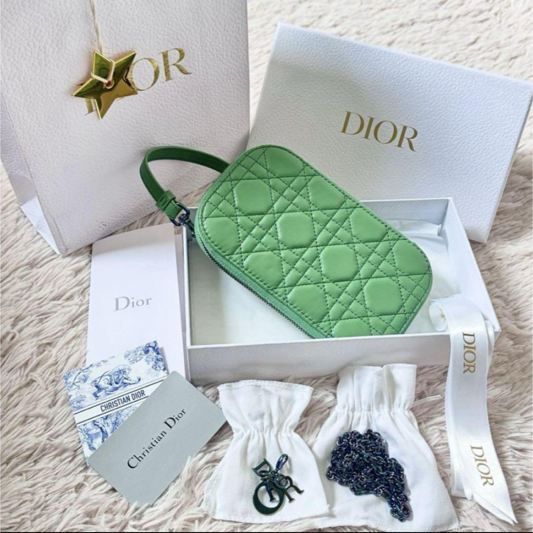 LADY DIOR フォンホルダー カナージュ ラムスキン グリーン LADY DIOR フォンホルダー カナージュ ラムスキン グリーン