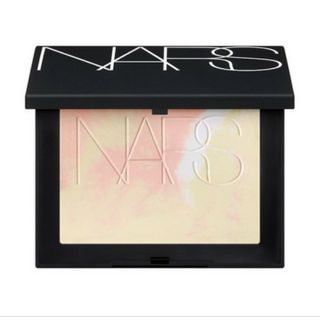 ナーズ(NARS)のNARS ナーズ ライトリフレクティング プリズマティックパウダー 02555(フェイスパウダー)