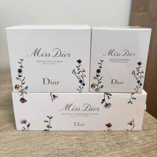 Dior - 新品未開封！Dior＊ミスディオール キャンドル　バスボム　バスパール　セット