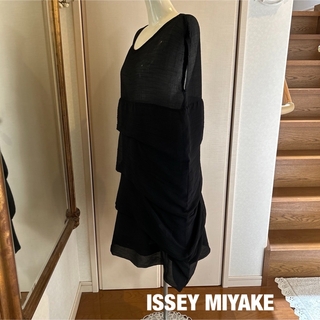 ISSEY MIYAKE - ISSEY MIYAKE me イッセイミヤケ ミー  ノースリーブワンピース
