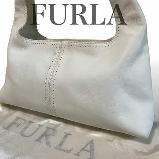 フルラ(Furla)のフルラ　ワンショルダー　ハンドバッグ　リボン　レザー　ホワイト　肩掛け　手さげ(ショルダーバッグ)