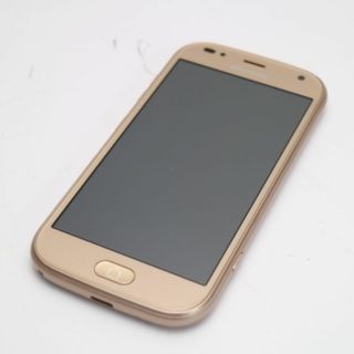 フジツウ(富士通)の新品同様 F-01L らくらくスマートフォン me ゴールド  M333(スマートフォン本体)