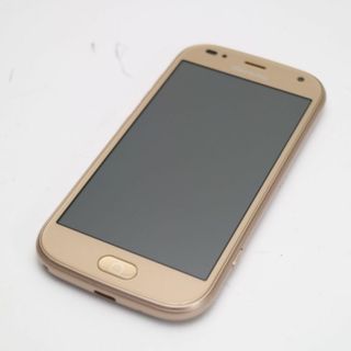 フジツウ(富士通)の新品同様 F-01L らくらくスマートフォン me ゴールド  M333(スマートフォン本体)