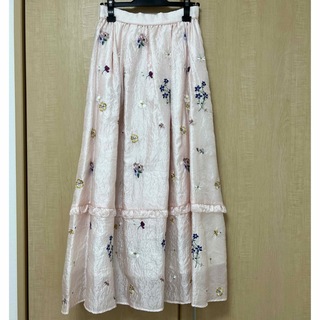 チェスティ(Chesty)のChesty オーガンジー刺繍ロングスカート　ピンク　未使用タグ付き　1サイズ(ロングスカート)
