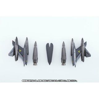 マクロス(macros)のDX超合金 YF-29 デュランダルバルキリー オズマ機用スーパーパーツ マクロス30 銀河を繋ぐ歌声 完成トイ バンダイ(アニメ/ゲーム)