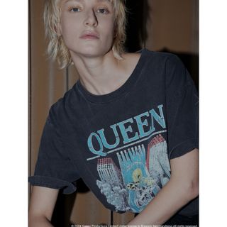 アメリヴィンテージ(Ameri VINTAGE)のQUEEN TOUR´80 BLK TEE AMERI(Tシャツ(半袖/袖なし))