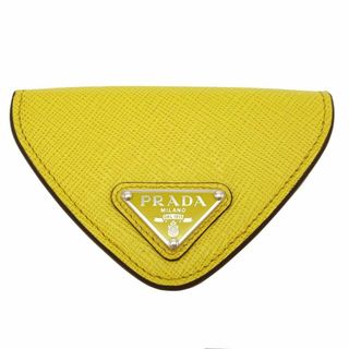 PRADA(イエロー/黄色系)のフリマアイテム一覧 PRADA(イエロー/黄色系)のフリマアイテム一覧