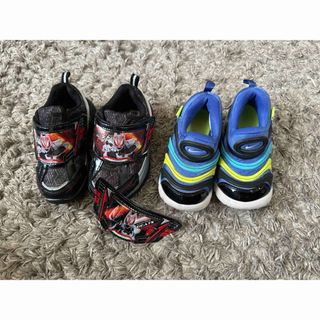 NIKE スニーカー 仮面ライダー(スニーカー)