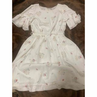 ワンピース　ロディスポット　レディース服　フェミニン