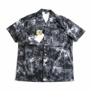 新品 ジュラシックパーク 柄シャツ 総柄 半袖シャツ 総ロゴ メンズ M 恐竜 (シャツ)