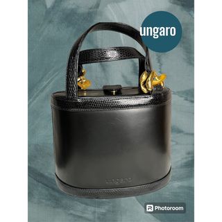 emanuel ungaro - ウンガロ UNGARO バニティバッグ ハンドバッグ クロコ型押し レザー 黒