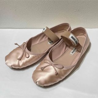 ミュウミュウ(miumiu)のMIU MIU♦︎ミュウミュウ バレエシューズ リボン ピンク 36(バレエシューズ)