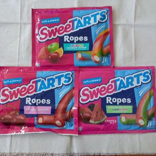 アメリカ人気お菓子 SweeTarts Rope スイートターツロープ3袋セット(菓子/デザート)