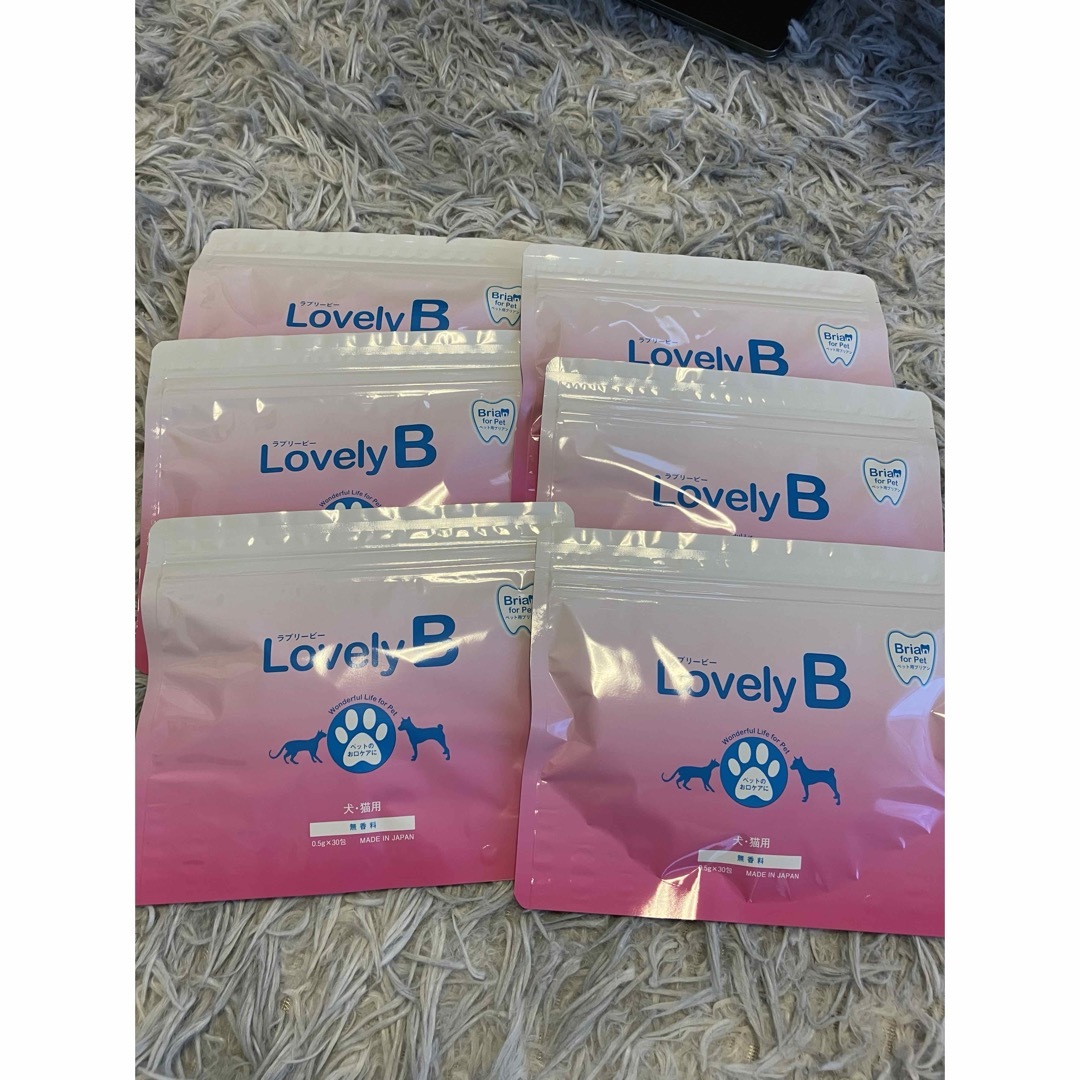 売り尽くし⭐️ラブリービー Lovely B 猫用 犬用サプリメント 売り尽くし⭐️ラブリービー Lovely B 猫用 犬用サプリメント