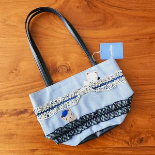 familiar - 新品 未使用 familiar リバティ バッグ スモール familiar - 新品 未使用 familiar リバティ バッグ スモール